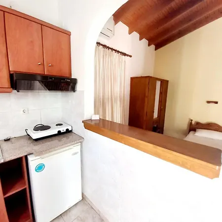 Alexandra Апартаменты